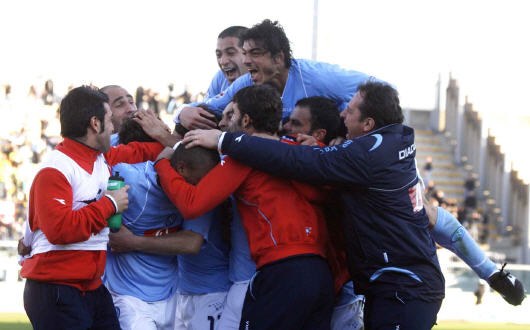 esultanza al 2° gol di Calaiò 