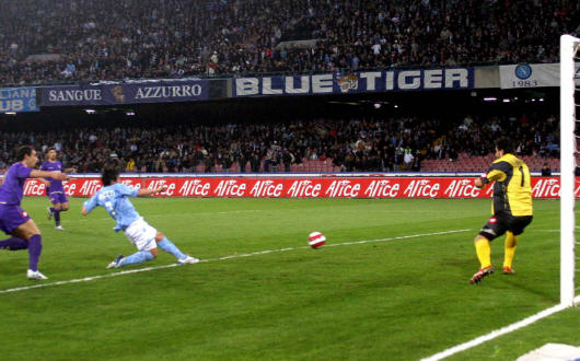 1° gol di Lavezzi