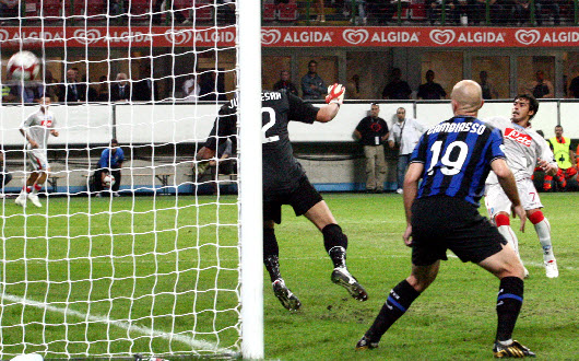 Il gol di Lavezzi