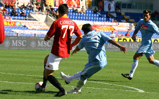 Il gol di Lavezzi