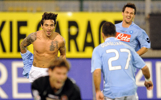 L'esultanza di Lavezzi dopo il 1° gol