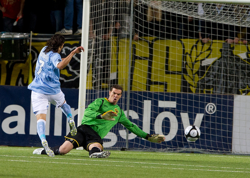 Il 1° gol di Cavani