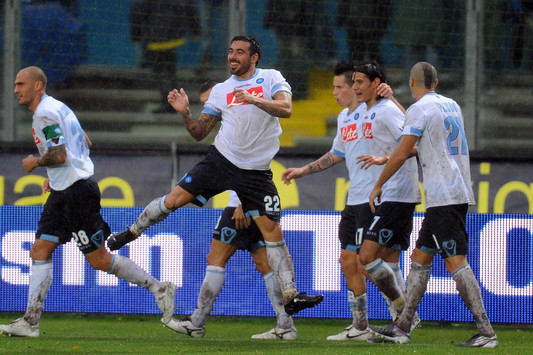 Lavezzi festeggia dopo il gol-vittoria