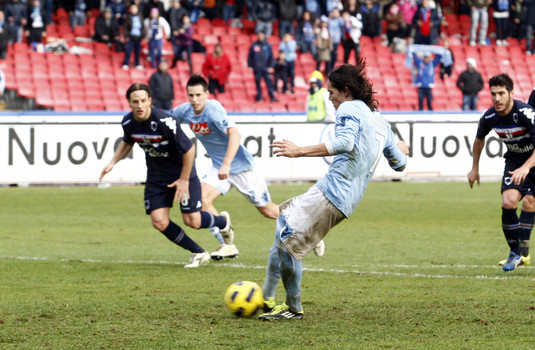 Il Rigore del 2° gol di Cavani