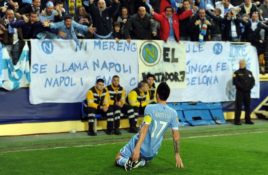 L'esultanza di Hamsik