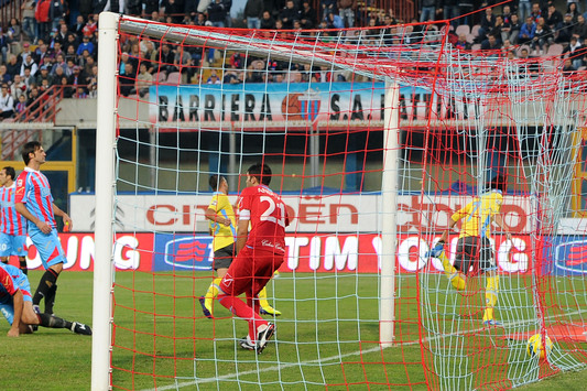 iL GOL DI cAVANI DOPO APPENA 32''