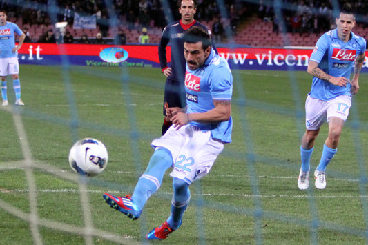 Il rigore trasformato da Lavezzi