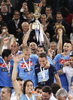 Cannavaro con la Coppa Italia