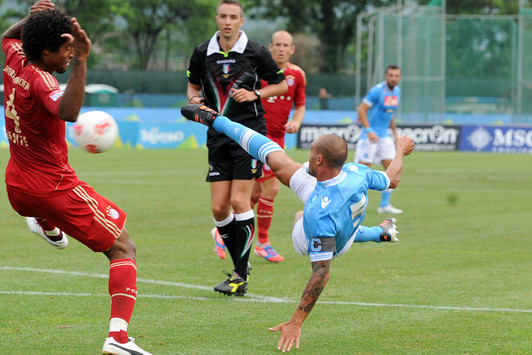 Il gol di Cannavaro in sforbiciata.