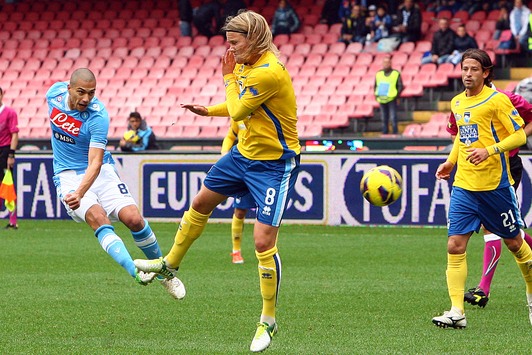 Il 1° gol di Inler.