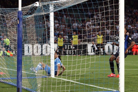 Il 3° gol di Cavani