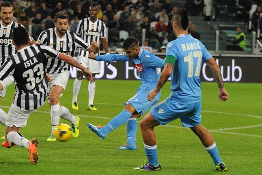 Insigne in azione