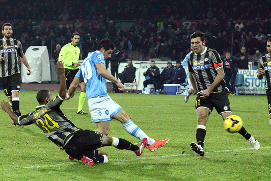 Il gol di Dzemaili