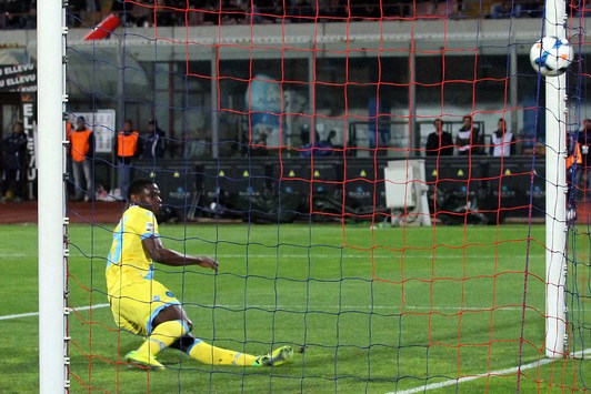 Il gol di Duvan Zapata
