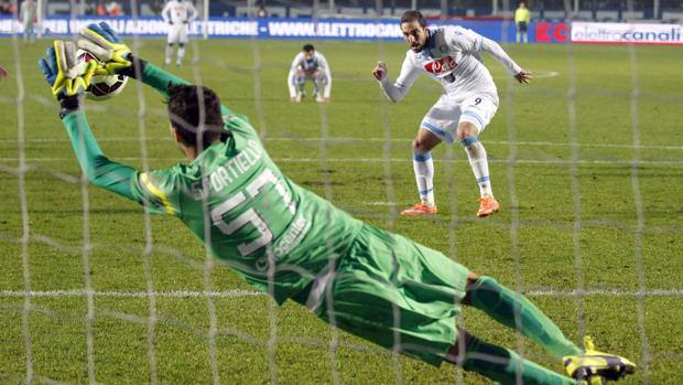Il rigore fallito da Higuain