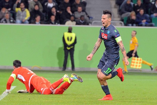 Il 1~{B0~} gol di Hamsik