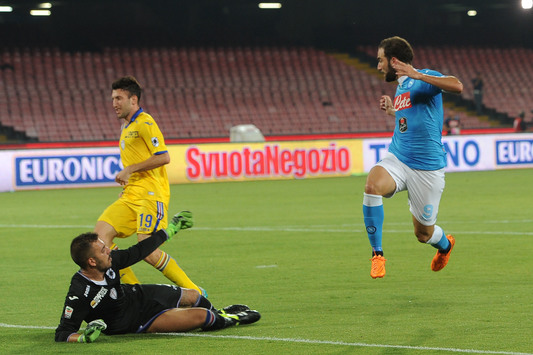 Il 1~{B0~} gol di Higuain