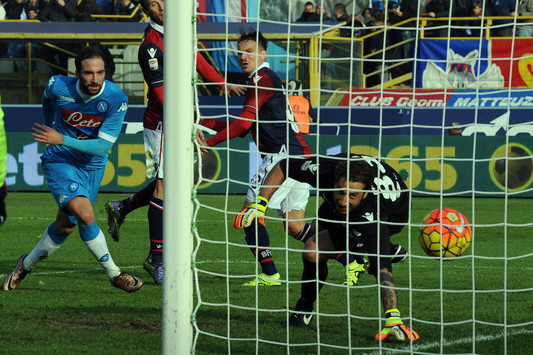 Il primo gol di Higuain